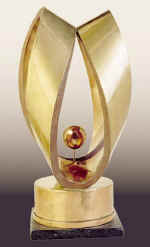 "Life". Bronze, brass, 1991, 43�19�10